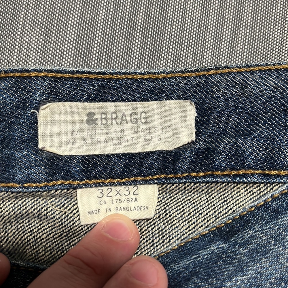 Men’s 32w/32l Bragg Lifted Waist Straight Leg Jean. Excellent condition. - Picture 2 of 3
